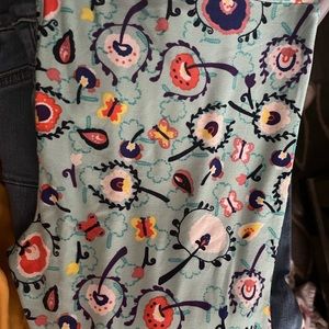 3 for $15🦋 Lularoe tC GUCfloral/butterfly mint blue